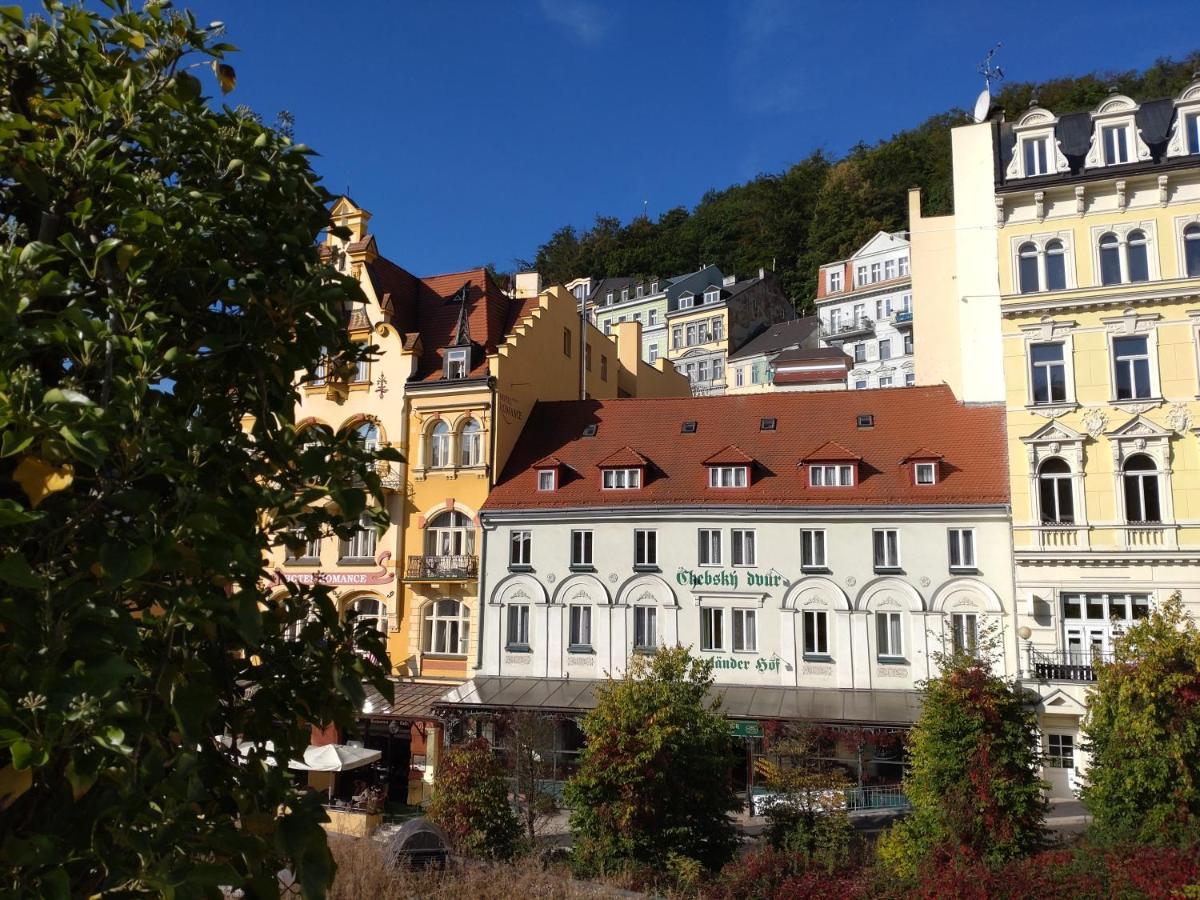 Hotel Chebsky Dvur - Egerlander Hof Karlowe Wary Zewnętrze zdjęcie